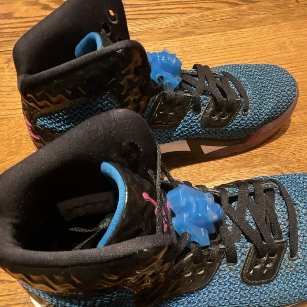 Jordan Air Jordan Mid Top Basketball Sneakers Blue Black Pink Lace Up